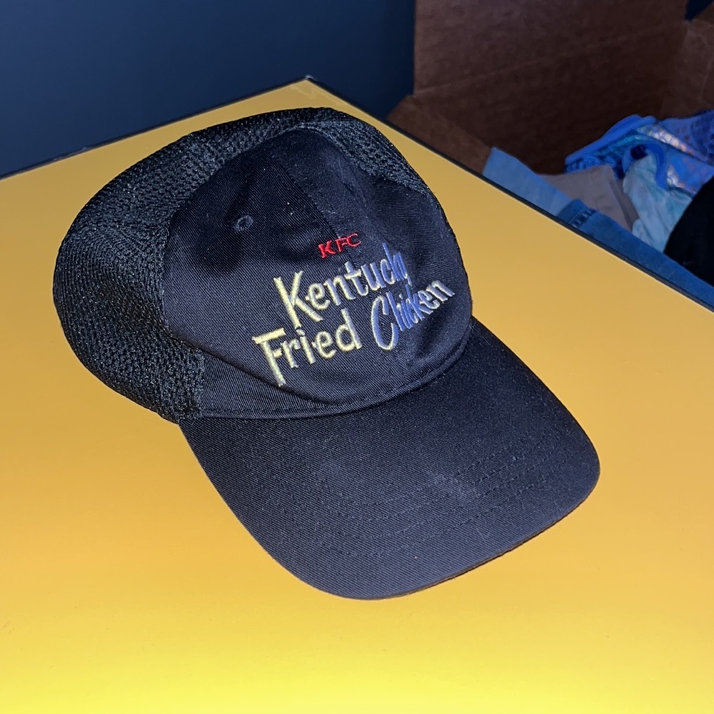 KFC workers adjustable hat - Picture 2 of 3